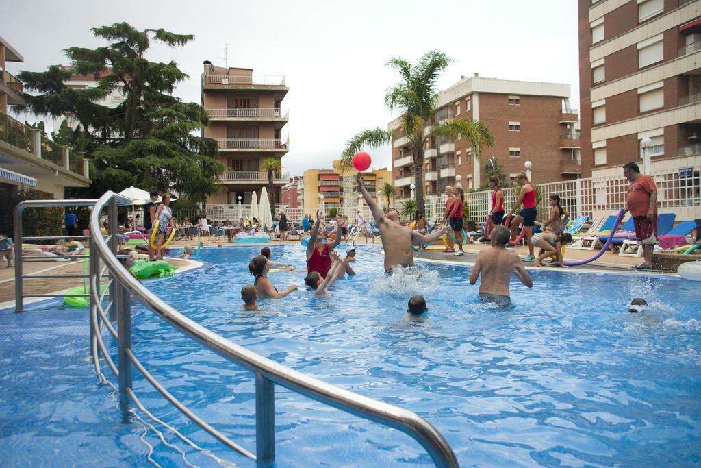 Hotel Bon Repos Calella Bagian luar foto